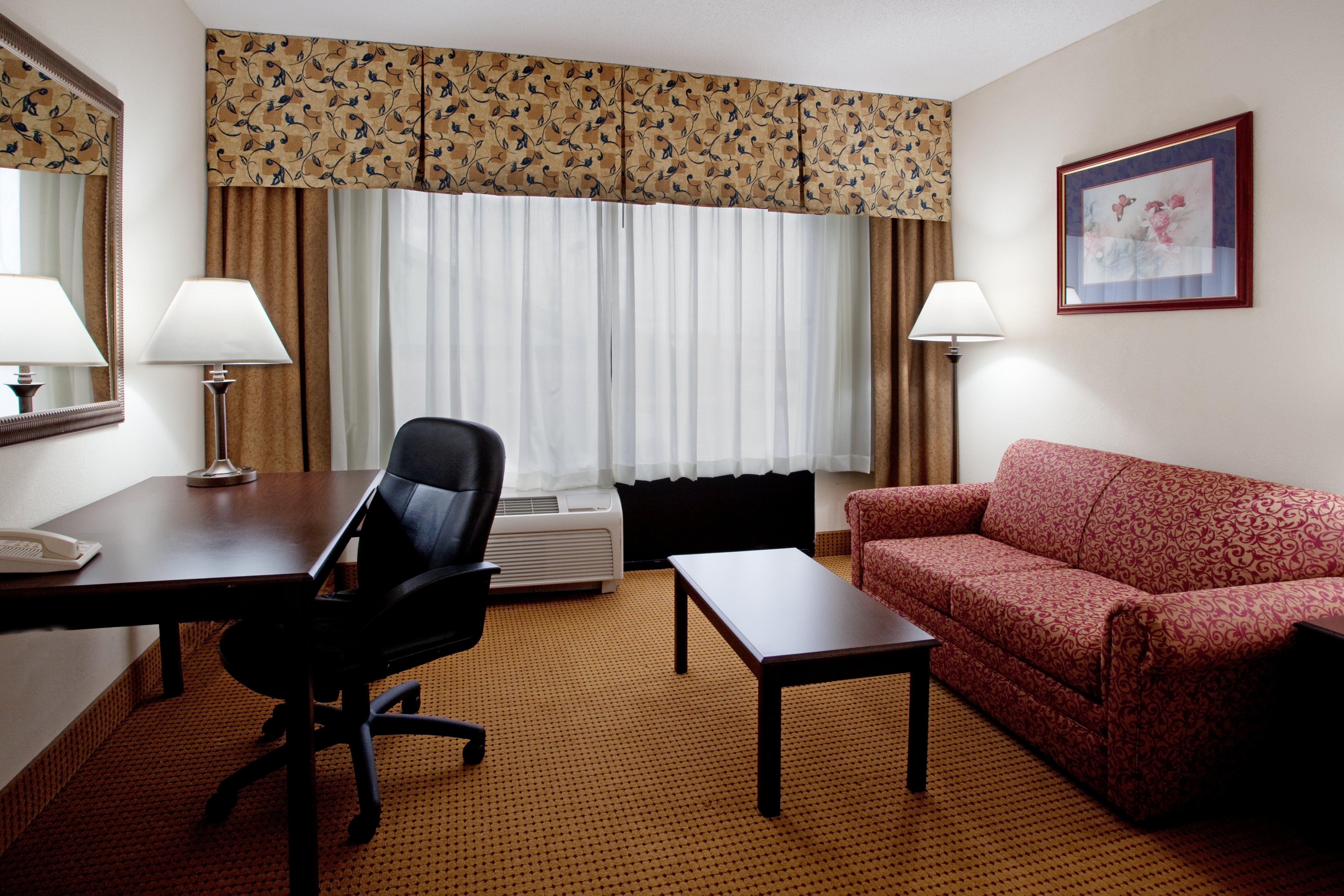 Lexington Inn And Suites מראה חיצוני תמונה