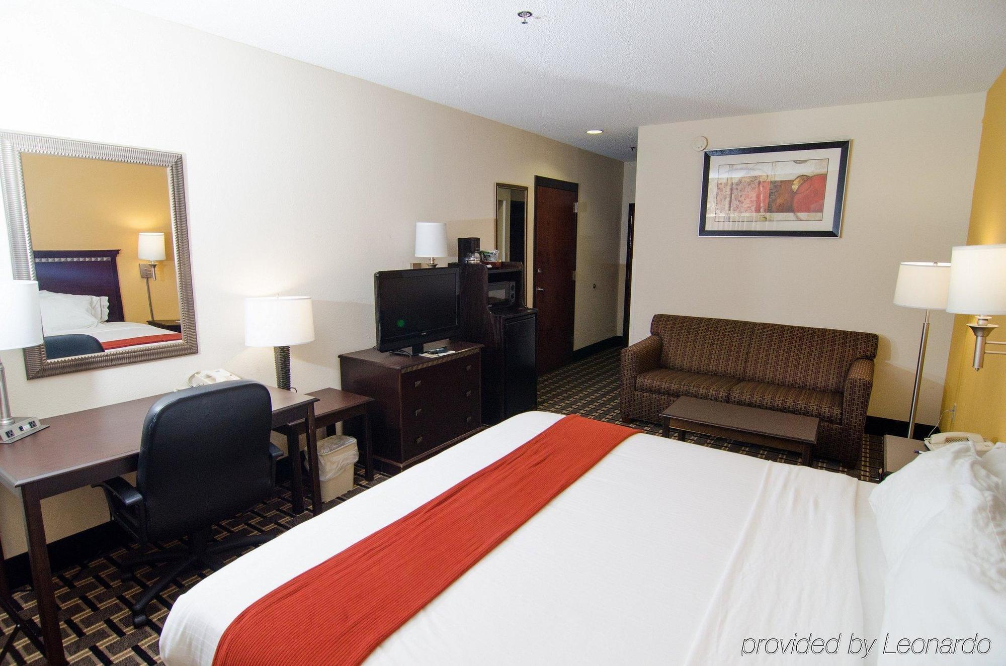 Lexington Inn And Suites מראה חיצוני תמונה