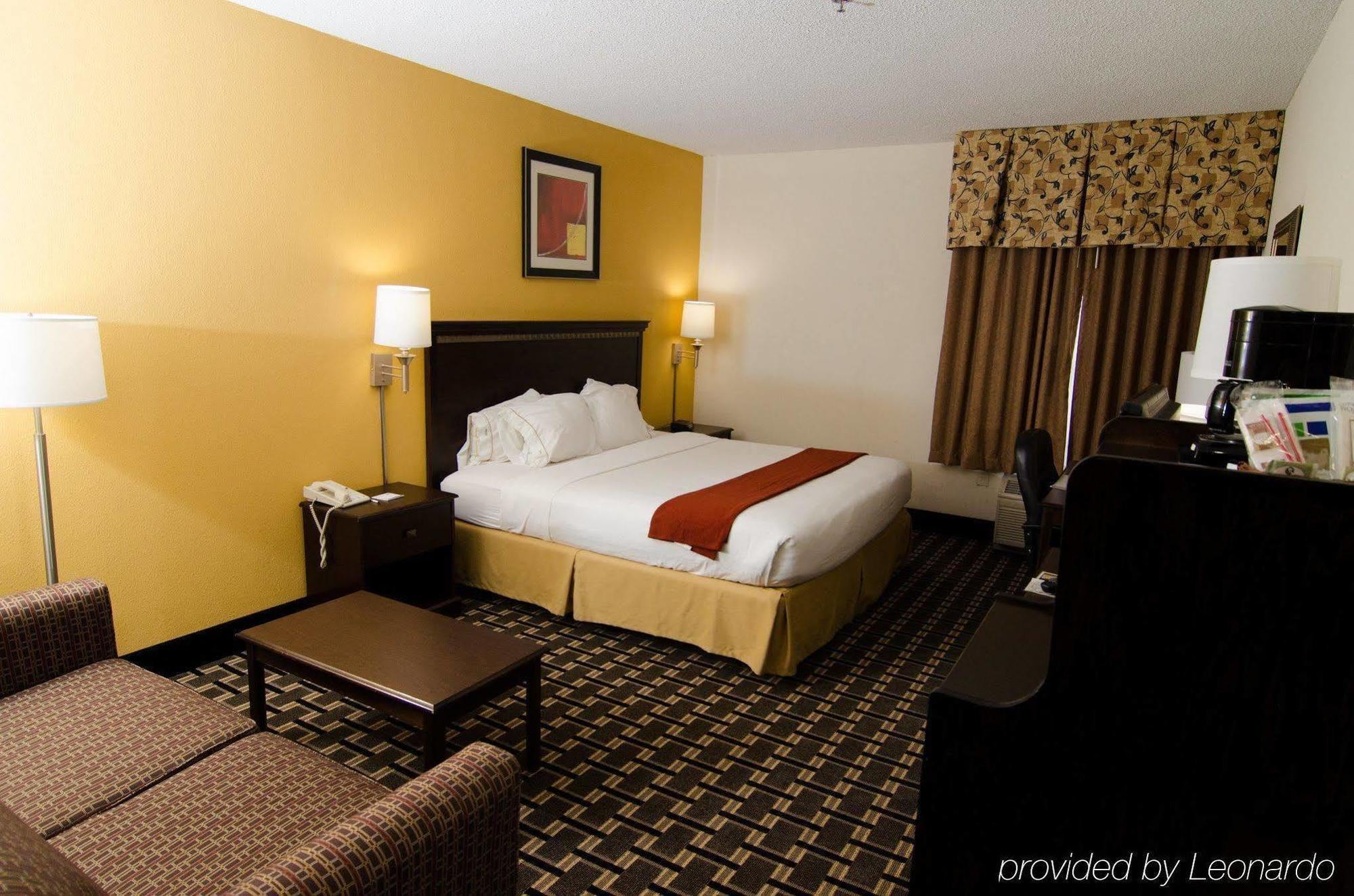 Lexington Inn And Suites מראה חיצוני תמונה